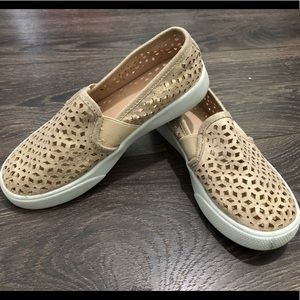 Gold cut out fashion sneakers